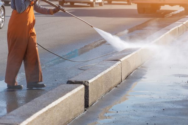 Commercial Concrete Cleaning in Rochester