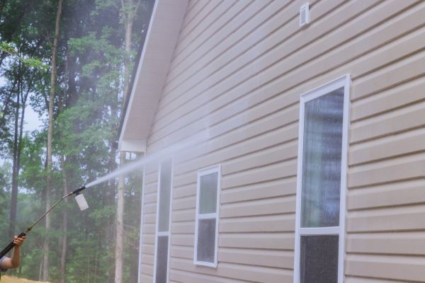 House Washing in Rochester