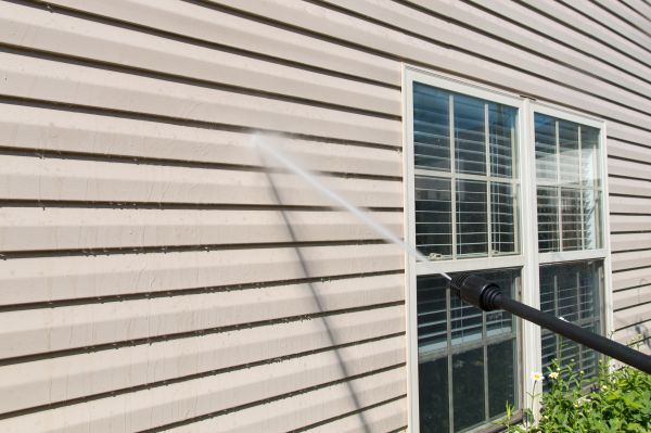 Pressure Washing in Rochester
