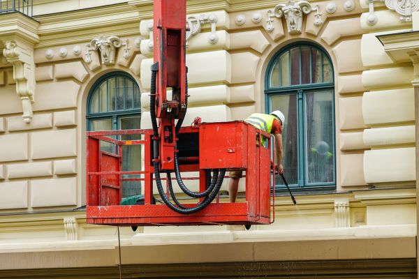 Building Pressure Washing in Rochester